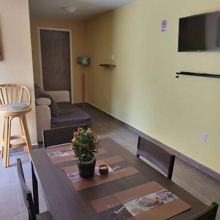 Centrally Located, Private, 1 Bedroom Apartment. Willemstad Extérieur photo
